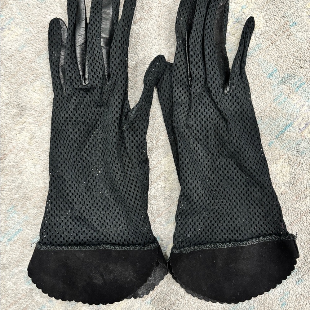 VINTAGE Black Mesh Gloves with leather cuff size M